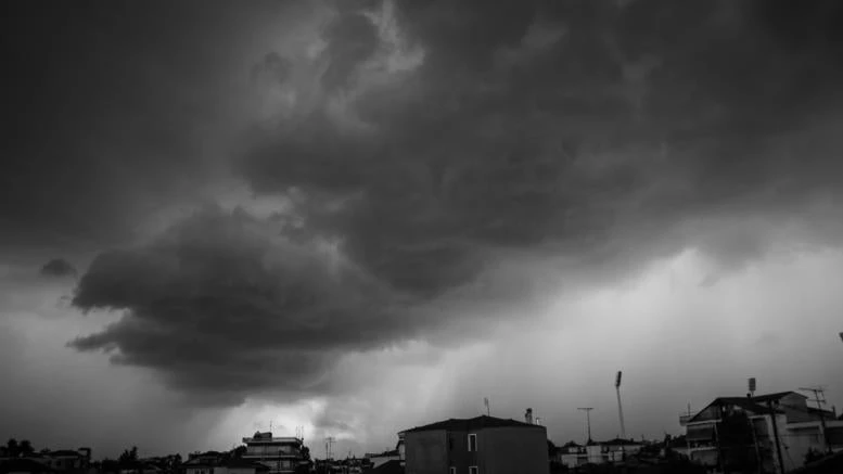 Ο άνθρωπος πίσω από τα ονόματα των καιρικών φαινομένων – Ποιος είναι τελικά εκείνος που τα «βαφτίζει»;